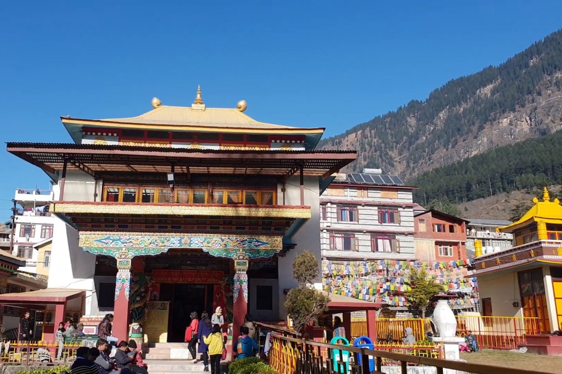 Activity: Sightseeing in Manali | Tibetan Monastery + Vashisht Kund + Hadimba Devi + Club House