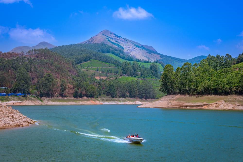 Boating in Mattupetty Dam Lake