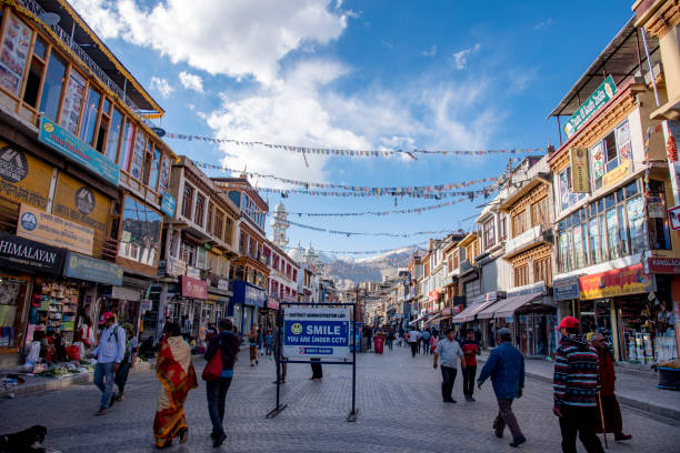 Leh Market