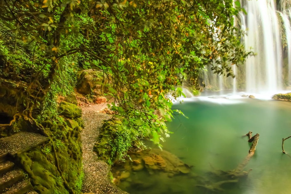 Kursunlu Waterfall National Park