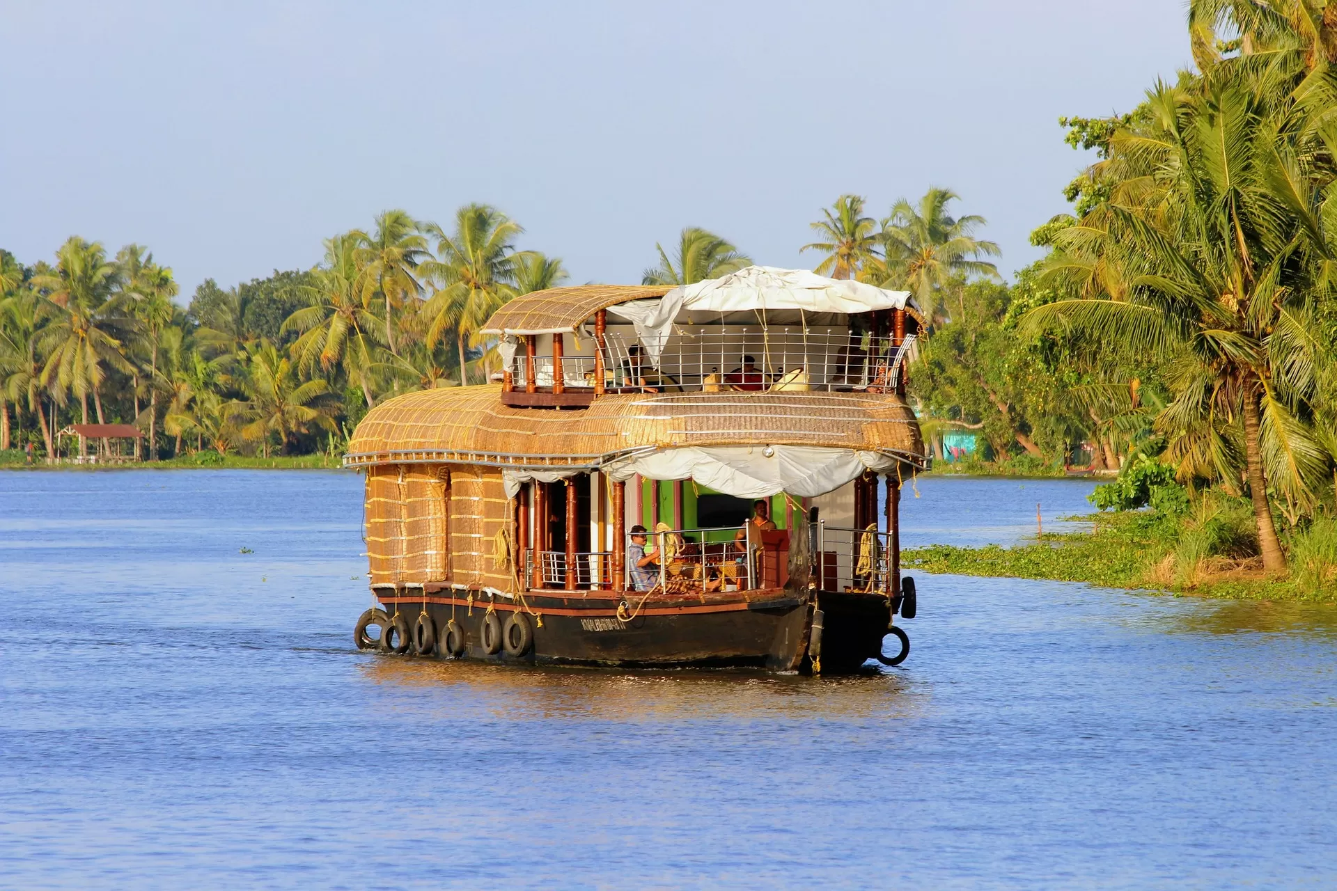 Kerala Houseboat Tour