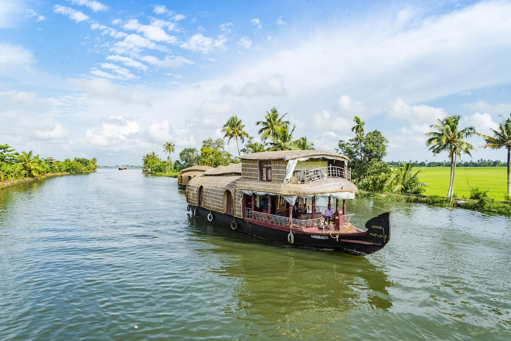 Kerala Tour Package 7 Nights 8 Days